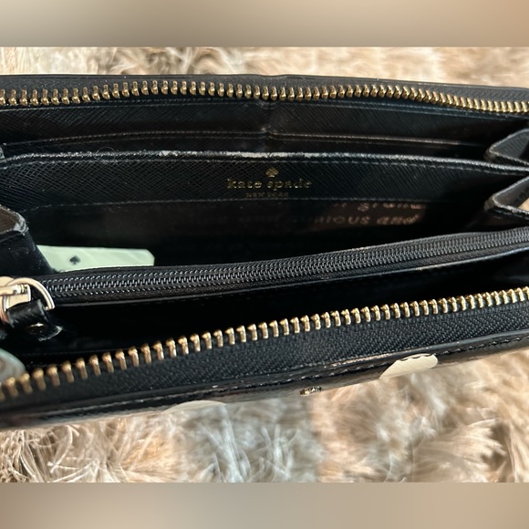 Kate Spade Polka Dot Wallet - Picture 8 of 16